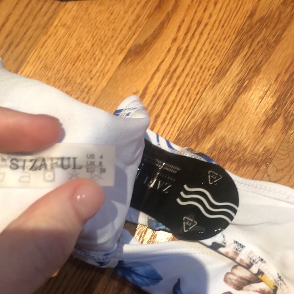 Zaful bikini bundle tie top and 2 bottoms size 4 - Picture 5 of 5